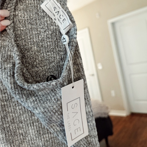 NWT grey mini dress! - Picture 3 of 5